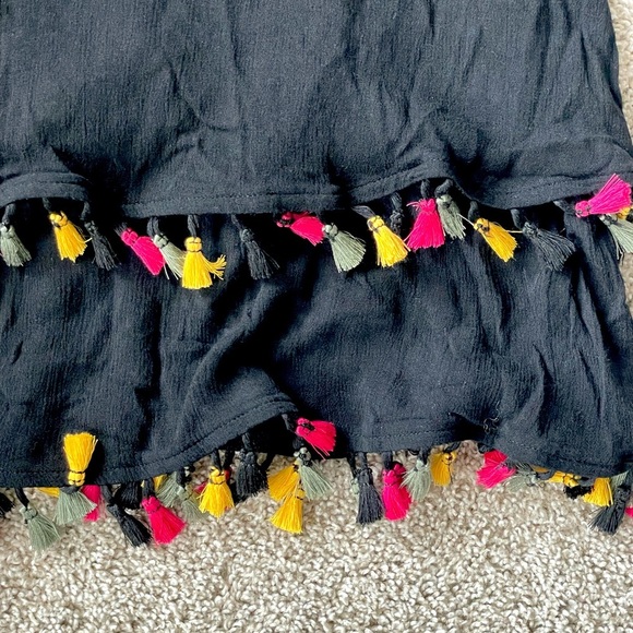 Women’s boho layered halter tank top with tassels size small - Picture 4 of 6